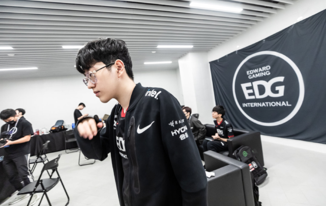 部的利益和 部的利益和