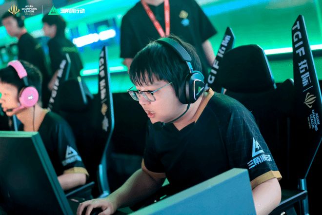 对方凭借稳 对方凭借稳