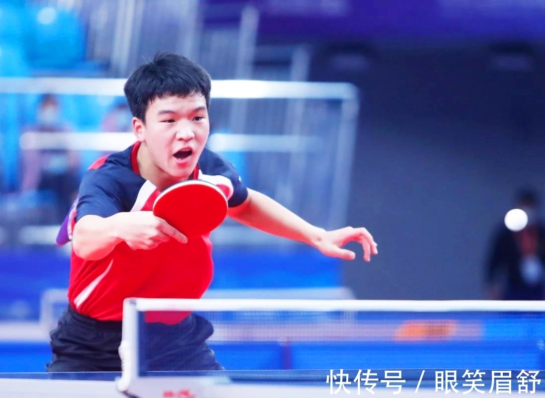 红黑对比背 红黑对比背