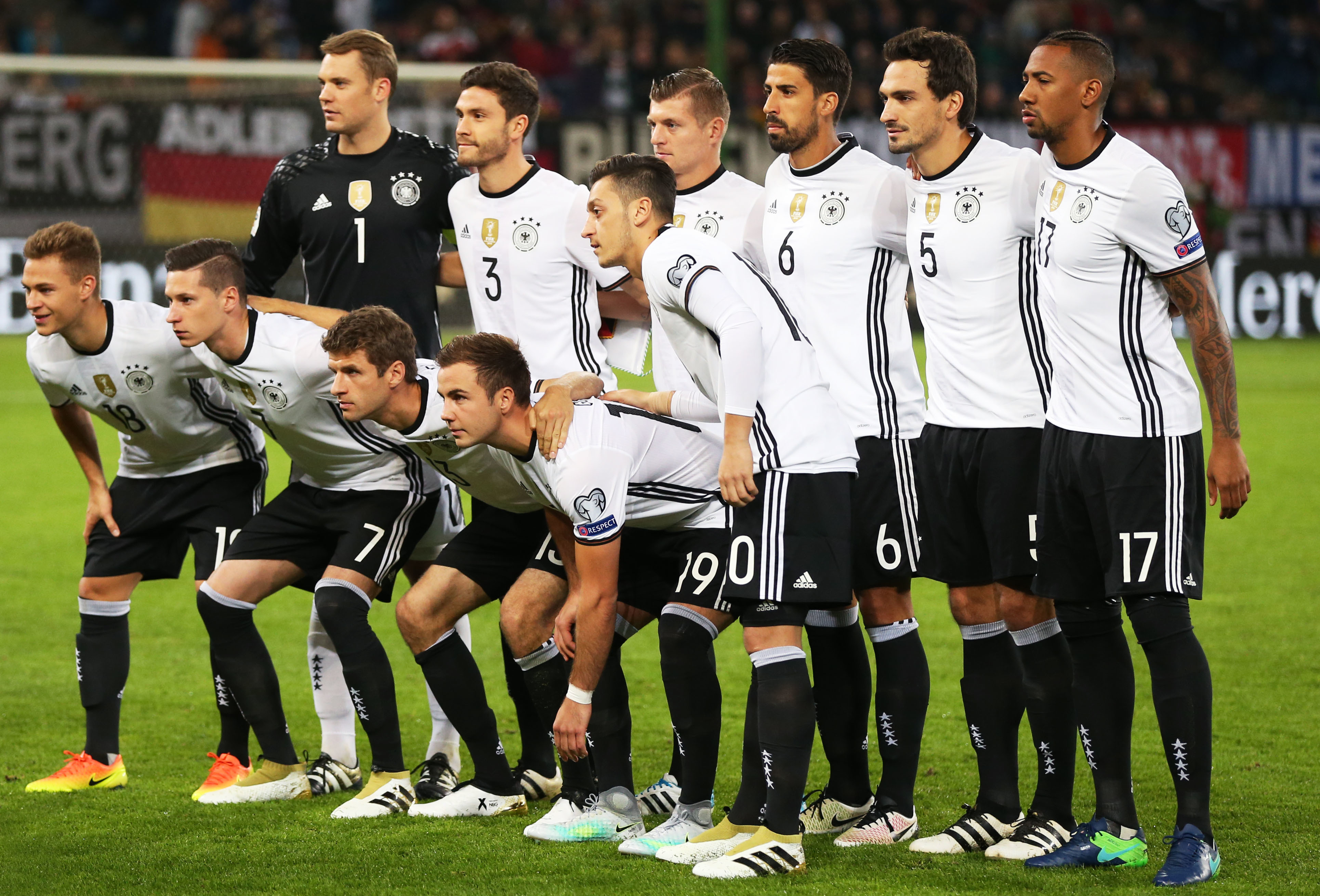 进与中场的 进与中场的